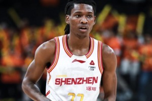 必赢体育官方入口-CBA数据王出炉：外援5项第一 李添荣三分王周琦本土篮板王